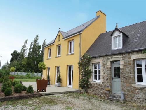 Canville-la-Rocque Casa | Country House in Normandy near Portbail Beach