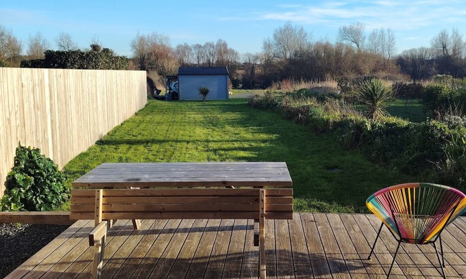 Ploneour-Lanvern Casa | Country house 5 km from Pointe de la Torche
