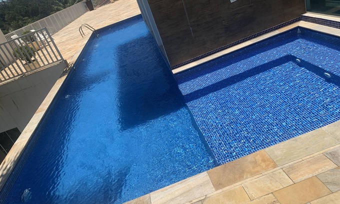 Igarata Cabaña | Country house in condominium. Swimming pool/ suite/ access to dam.