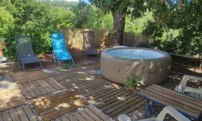 La Verdiere Casa | Casa de campo "LA CHARRUE BLEUE" en el tranquilo parque VERDON