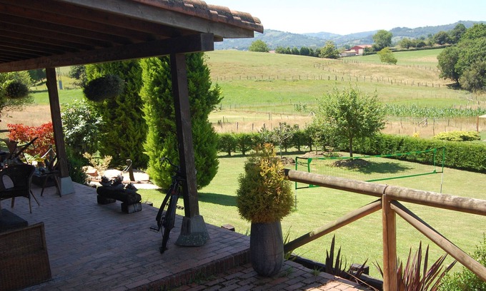 Pruneda Casa | Casa Rural 'La Espinera' con Vista a la Montaña, Terraza Privada y Wi-Fi