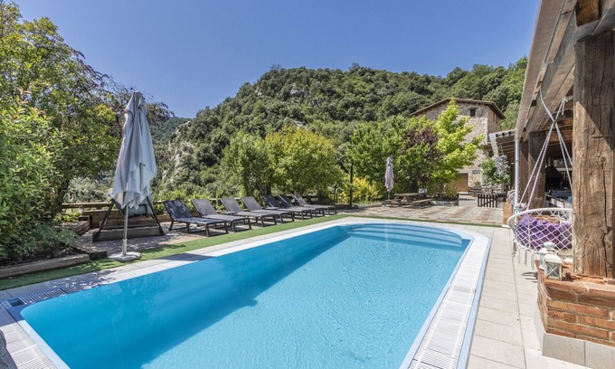 Oden Villa | Casa rural 'Moli' con vistas al lago, Wi-Fi y aire acondicionado