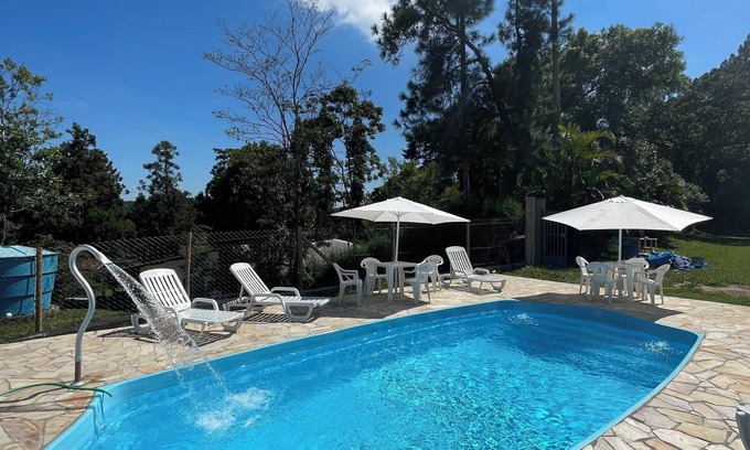 Cotia Cabaña | Casa de campo cerca de São Paulo y Embu das Artes. Piscina.