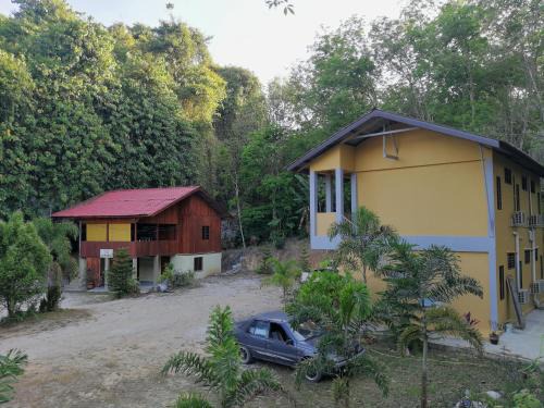 Gua Musang Casa | Country house Pulai Holiday Village