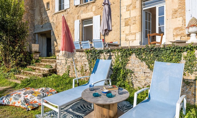 Champdeniers Casa | Gîte du Val d’Egray – Casa con encanto y jardín en Champdeniers
