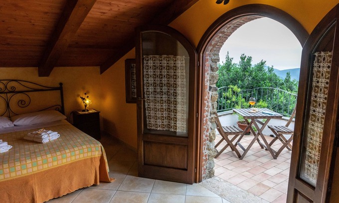 Laureana Cilento Casa | Country House Villa Nigro