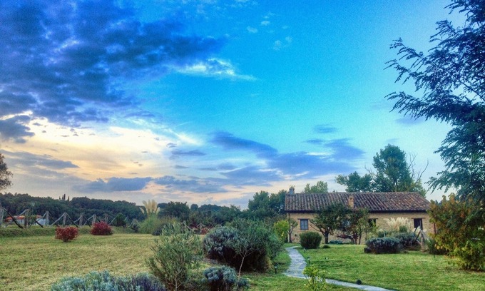 Montone Casa | Casa de campo con gran jardín en Montone, a 25 minutos en coche del aeropuerto de Perugia