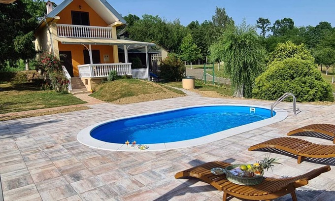Nova Kapela Casa | Country house with swimming pool surrounded by pure nature