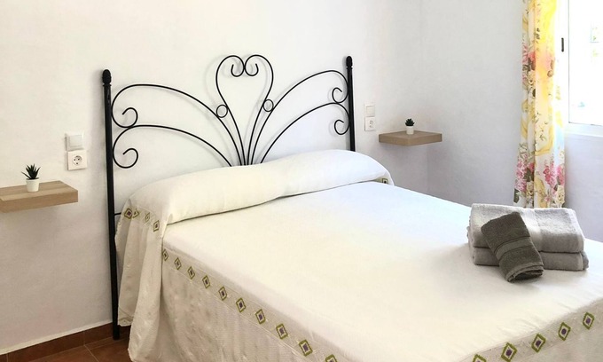 Ronda Cabaña | Casa de campo con maravillosas vistas, barbacoa y piscina