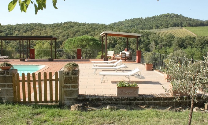 Carmignano Casa | Country house with outbuilding and private pool, close to Florence