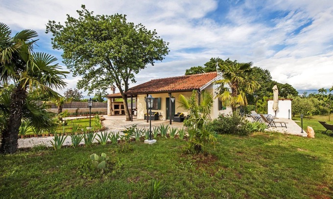 Rovinj Cabaña | Country house with whirlpool and sauna near Rovinj