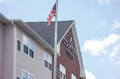Wilmington Hotel | Country Inn & Suites by Radisson, Wilmington, NC