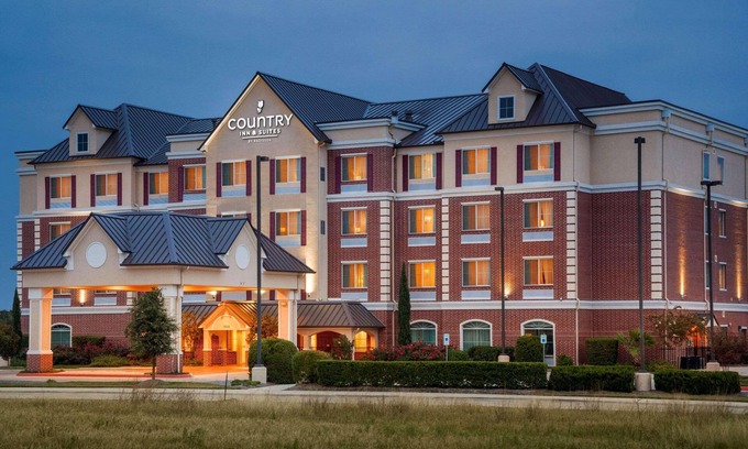 College Station Hotel | Country Inn & Suites by Radisson, College Station, TX
