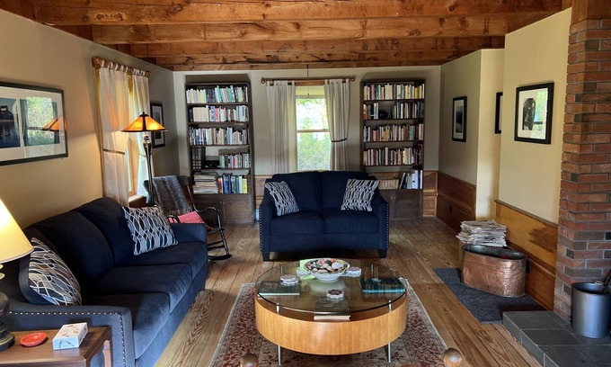 Plainfield Otro | Country living at its best