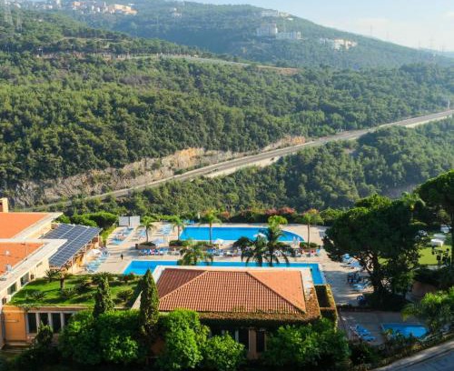 Majzoub Complejo | Country Lodge Hotel & Resort Beirut