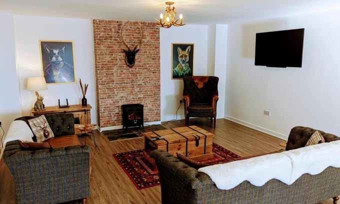 Lydney Casa | Country Lodge Retreat