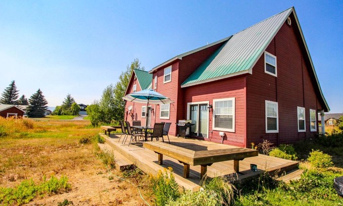 McCall Casa | Country Retreat