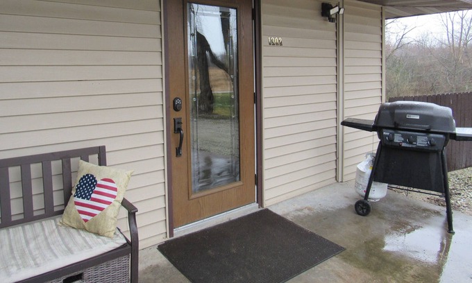 Smithshire Apartamento | Country Setting Close to Town 2 Bedroom Apartment