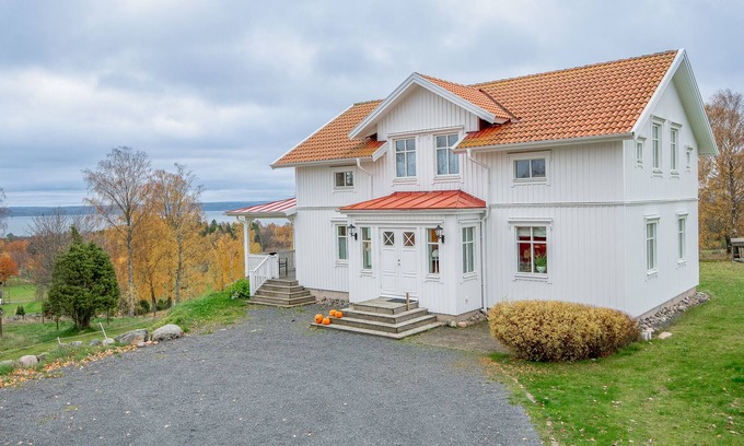 Habo Municipality Casa | Casa de campo con vista panorámica sobre Vättern, a 25 minutos de Jönköping
