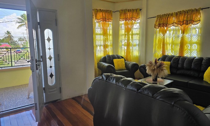 Demerara-Mahaica Casa | COUNTRY INN- What's app +1721-5540734