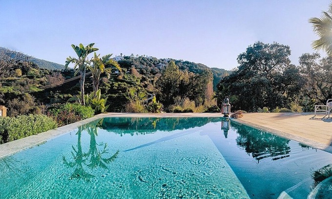 Alhaurín el Grande Villa | Villa de campo en Alhaurin El Grande con vistas al valle de montaña y piscina