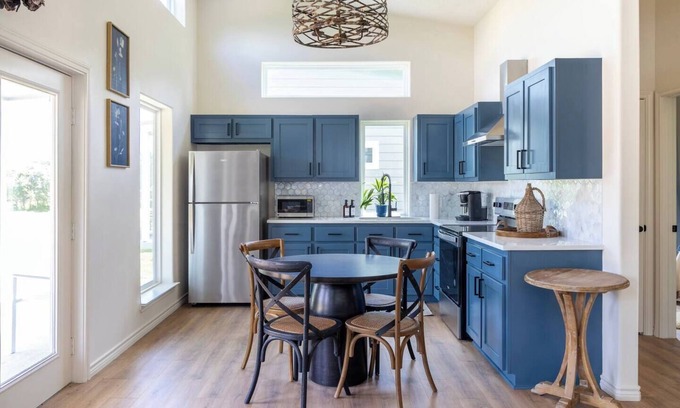 Warrenton Casa | Countryside Escape | Brand NEW Cottage | 5 Mins to Round Top