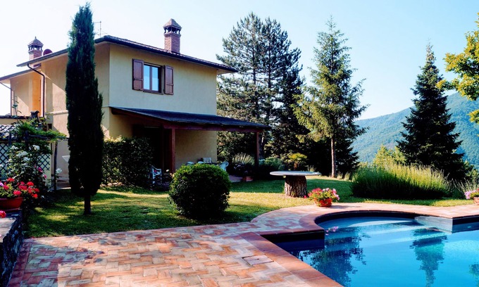 Bivio Lugnano Villa | Campo Familia Villa con piscina privada