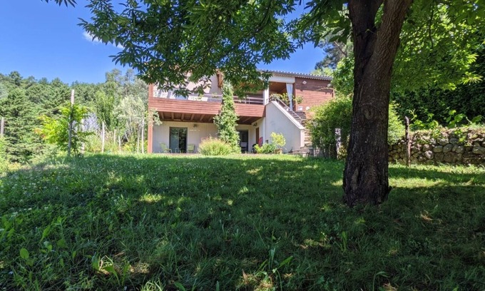 Lasalle Apartamento | Campo, jardín en parcela grande, con terraza y vistas dominante