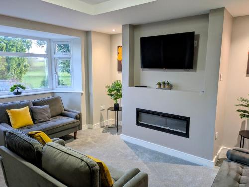 Amerton Casa | Countryside Gem, 3BR, parking, nr JCB Alton Towers