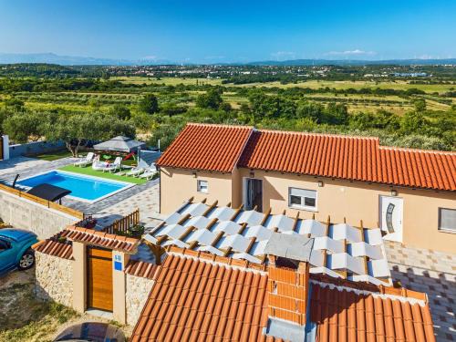 Benkovac Casa | Countryside holiday home - pool - big terrace