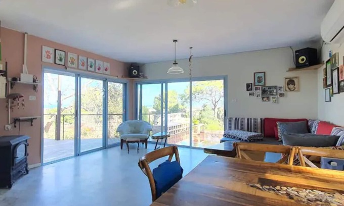 HaBonim Casa | Countryside, sea and beach view rustic home