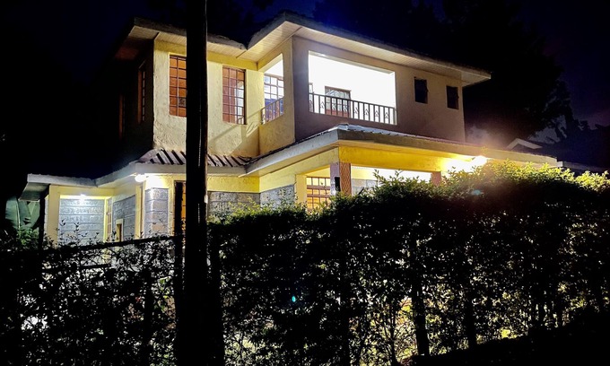 Gathanga Villa | Campo Villa-4BR con WIFi y DSTV ilimitados