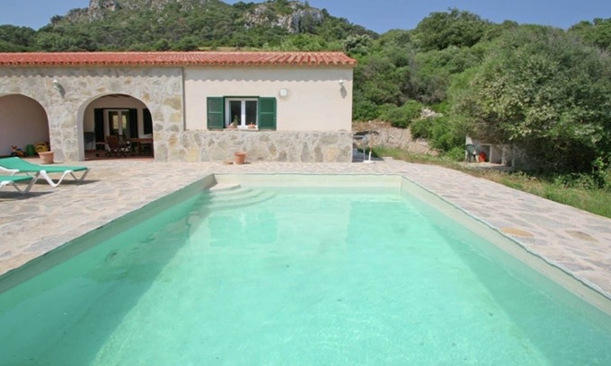 Menorca Villa | Pintoresca mansión con piscina privada