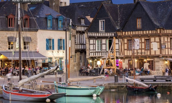 Port de St Goustan Apartamento | Coup de Coeur-Trés bel Appartement avec Terrasse sur le PORT de ST Goustan-Auray