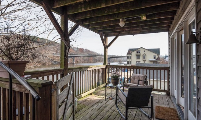 Occoquan Apartamento | Couples Retreat