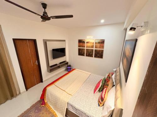 Sanganer Apartamento | Couple Canvas- Luxurious 1-BHK Peaceful Apartment