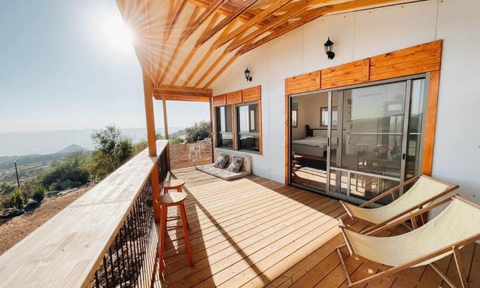 Neve Ativ Villa | Couple's Gem near Mount Hermon - Saropela