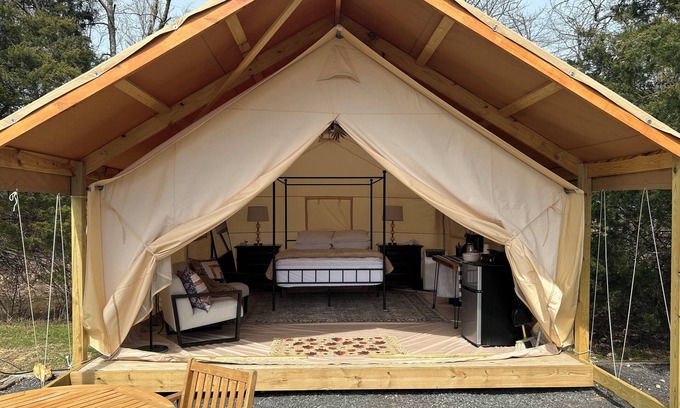 Marshall Alquiler De RV | Couples Glamping Tent Near the Buffalo River