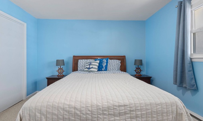 Brigantine Condominio | Couples retreat + Pets OK! Center of Town: Unit #2