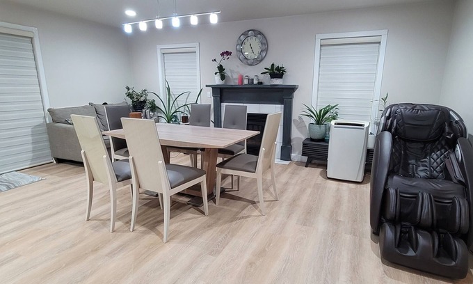 Kent Casa | Courtyard and City view with totally remodeled house