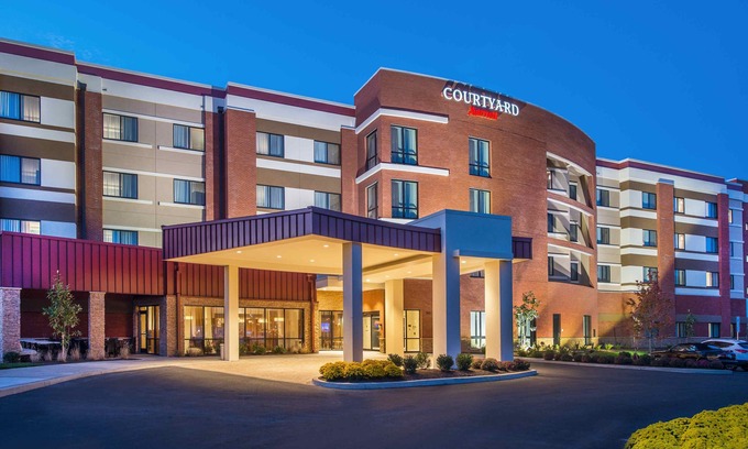 Shippensburg Hotel | Courtyard by Marriott Shippensburg