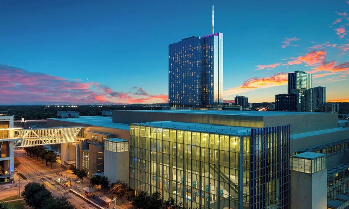 Waller Creek District Hotel | Courtyard by Marriott Austin Downtown/Convention Center