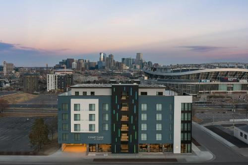 Sun Valley Hotel | Courtyard by Marriott Denver Downtown West