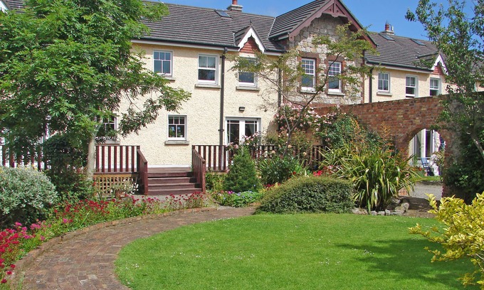 Bettystown Casa | Courtyard Holiday Cottage No 8
