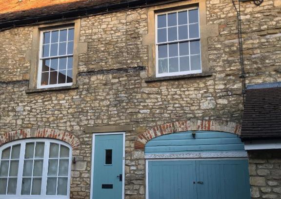 Bruton Apartamento | Courtyard house - boutique stay, sleeps 2 - Bruton
