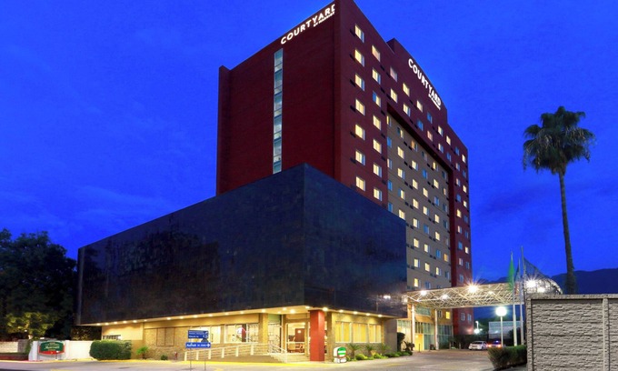 Monterrey Hotel | Courtyard Monterrey San Jeronimo/Valle