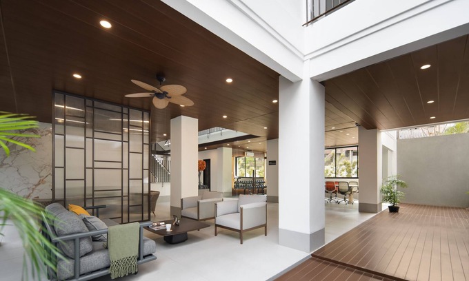 Cikini Hotel | Cove Dra House