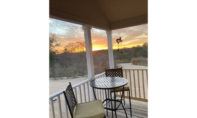 Marble Falls Casa | Cowboy Sunset at the Orrasis