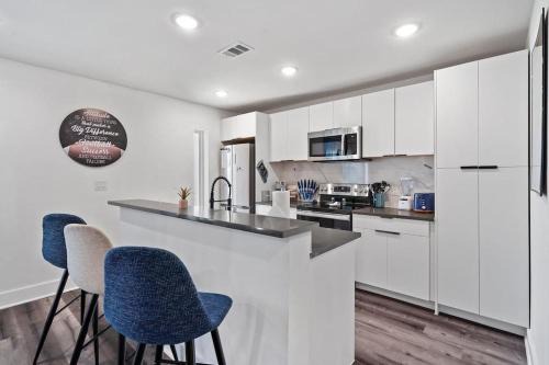 Old East Dallas Apartamento | Cowboys Fan Pad 2 Bedroom!