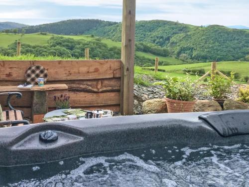 Machynlleth Casa | Cowlas